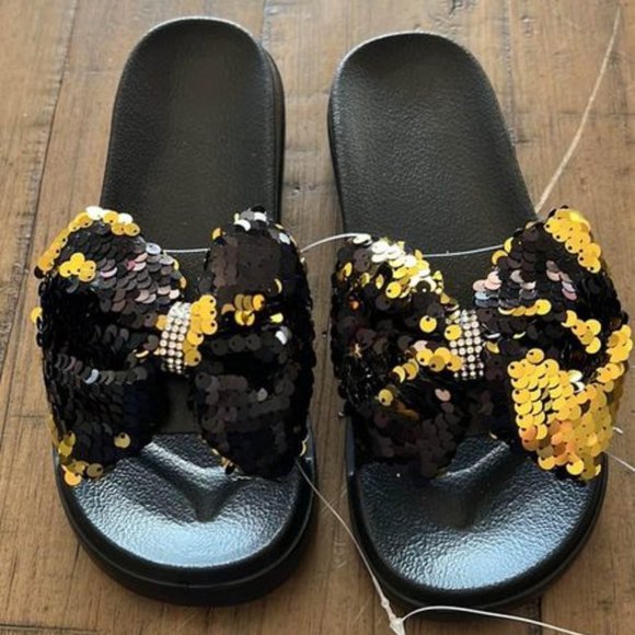 NWT Black and Gold Sequin Sandals - Picture 1 of 3